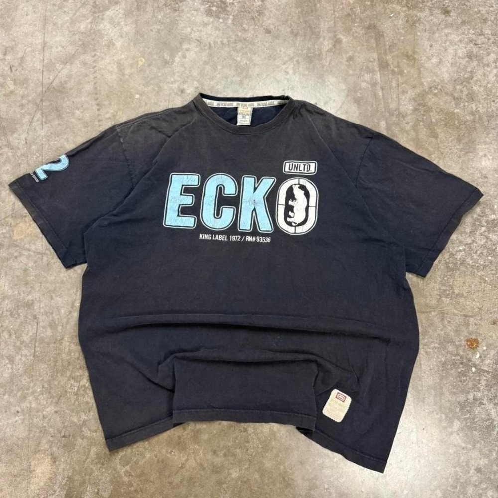 Vintage Y2K ECKO UNLTD Navy Blue Faded Tee Size XL